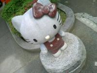 キティちゃんの石像