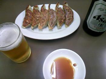 堀川ラーメンの餃子とビール